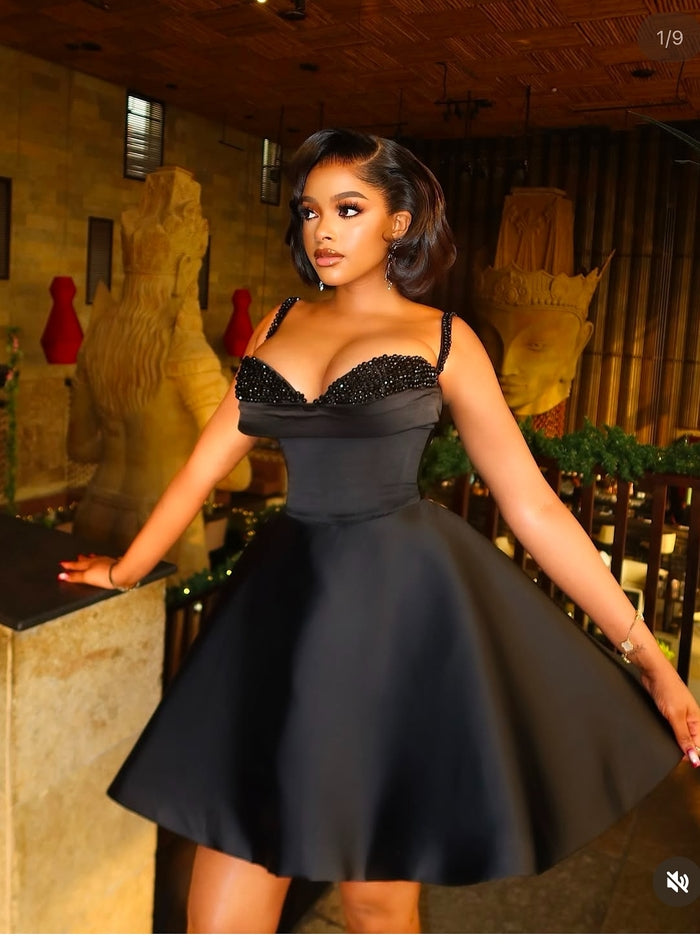 Amina Elegance Short Gown