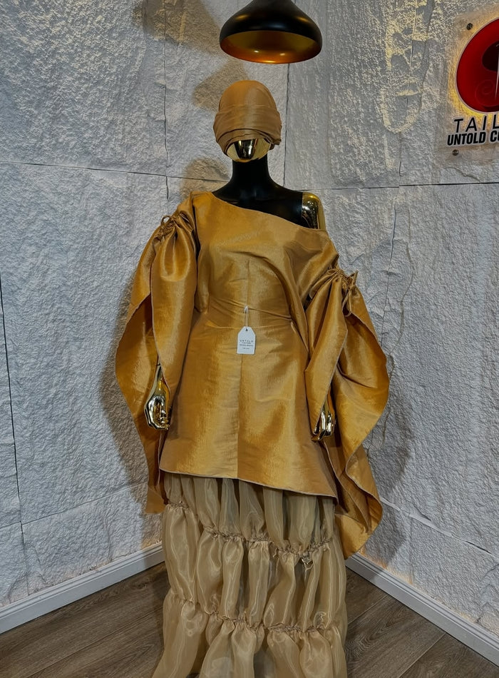 Golden Queen Delight Set