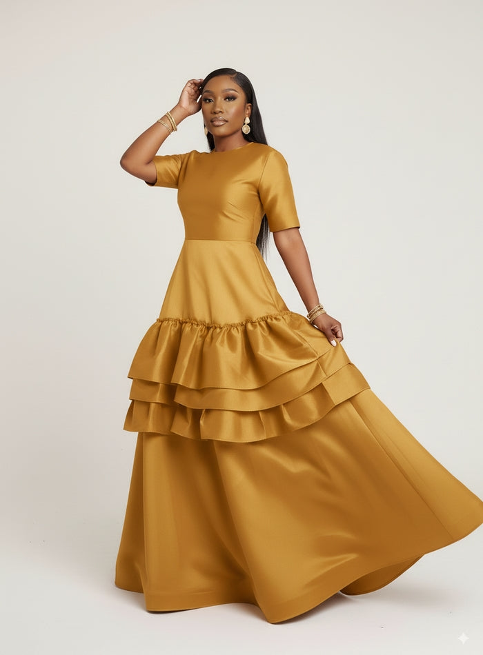 Big Auntie Amara Classy Dress in Gold